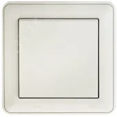 W59 Розетка скрытая с заземлением с крышкой IP44 белая