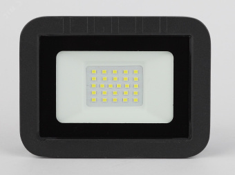 Прожектор светодиодный ДО-20W LPR-061-0-65K-020 20Вт 1900Лм 6500К PRO 135x100x28